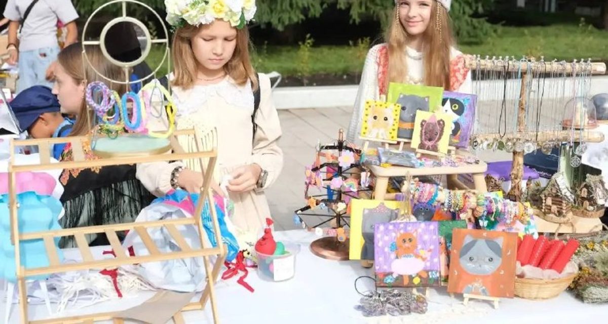 В Стерлитамаке на «Купце 2.0» работают ярмарка, гастрономическая зона и «Купеческие ряды»