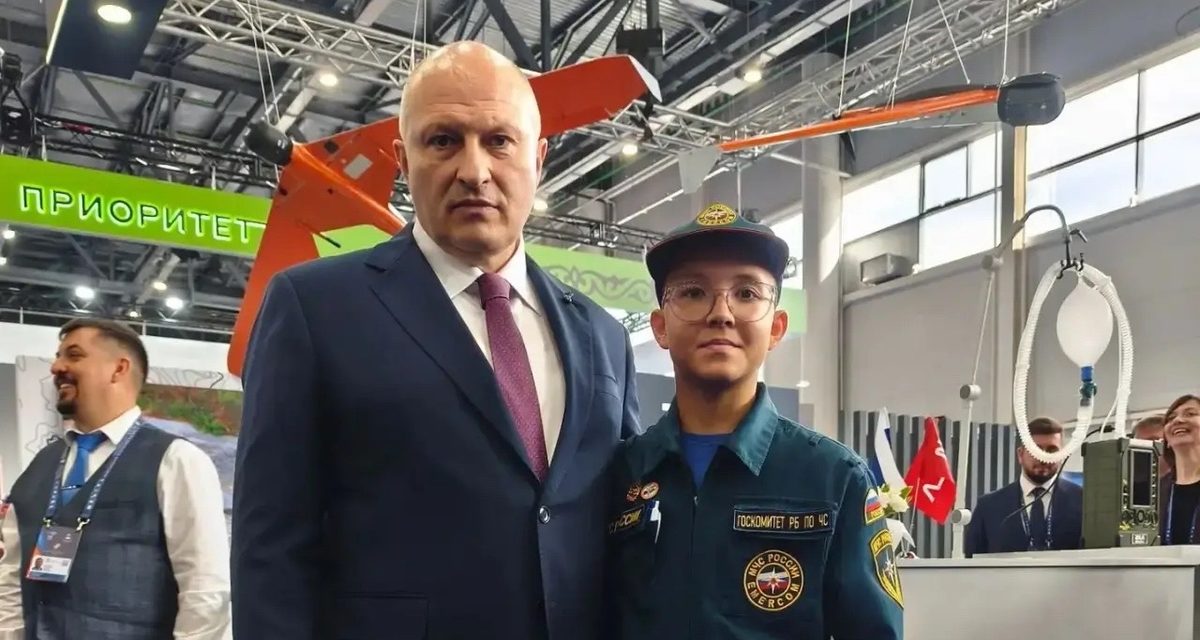 Юный волонтёр МЧС из Уфы осуществил мечту и побывал на выставке спасателей в Казани